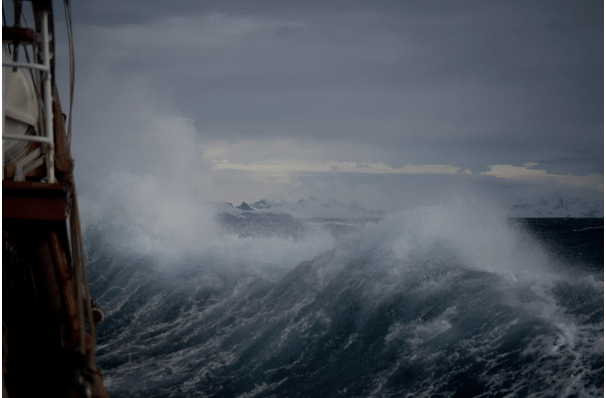 storm and waves